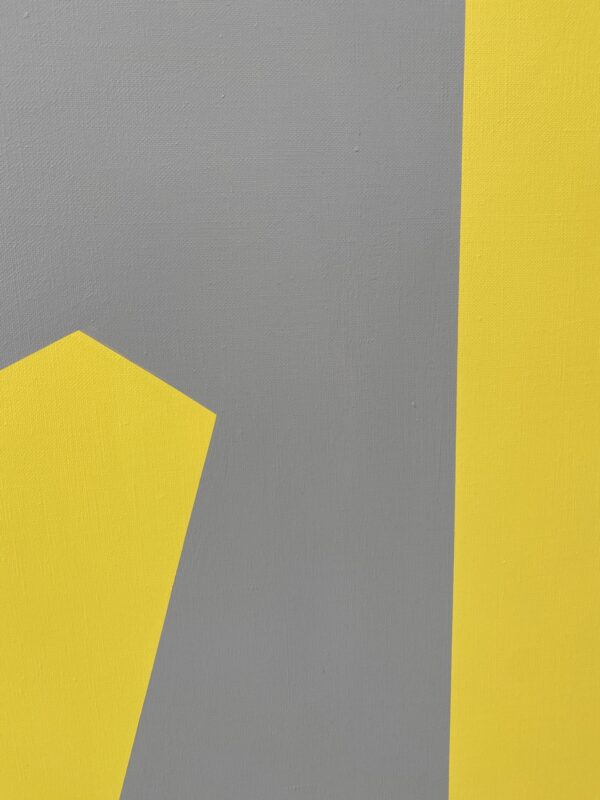 TIM BOCAGE Grey in yellow 90x90cm 2 Large